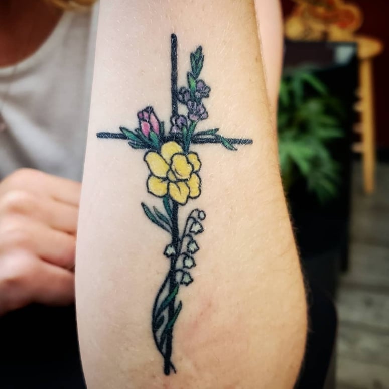 tatuagem são jorge no pulso